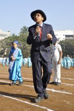 Dia Mirza at Jamnabai school